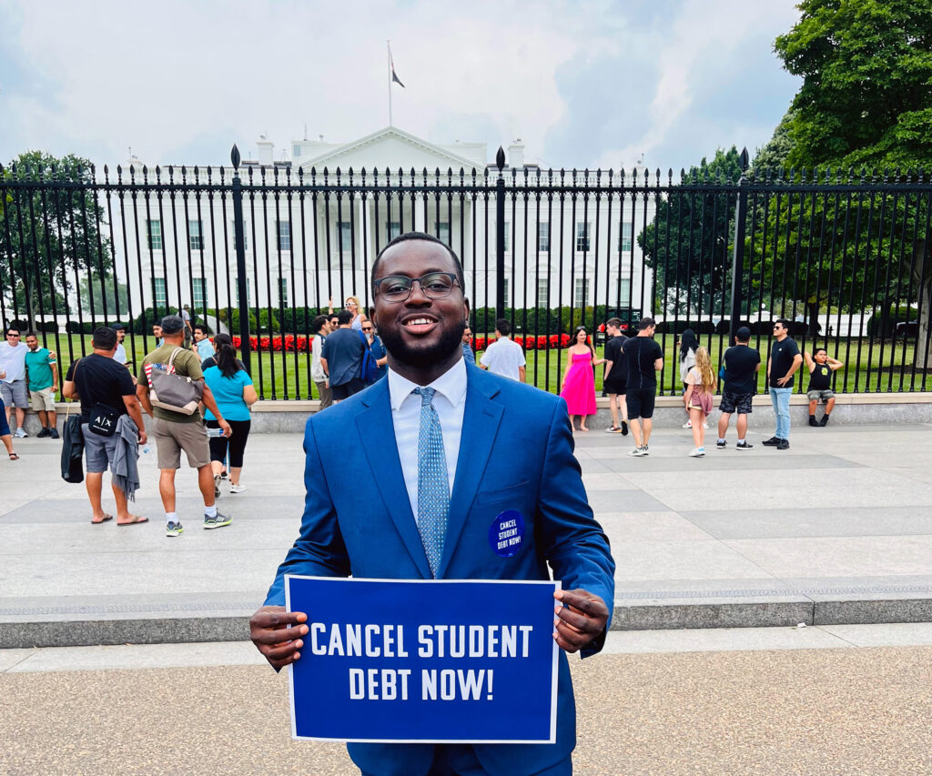 Navient Unpacked: From Sallie Mae Spinoff to Student Loan Controversies